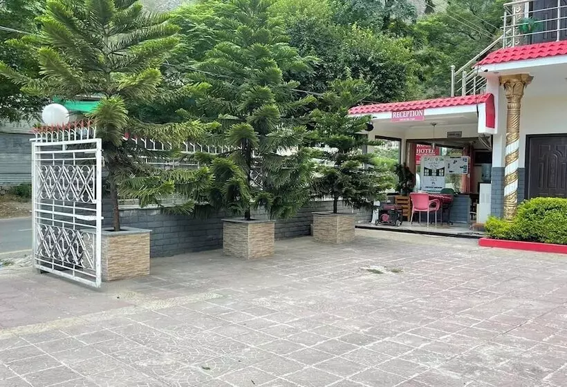 Red Rose Hotel Balakot