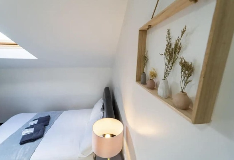 레지던스 Stunning Studio By Queen Elizabeth Hospital