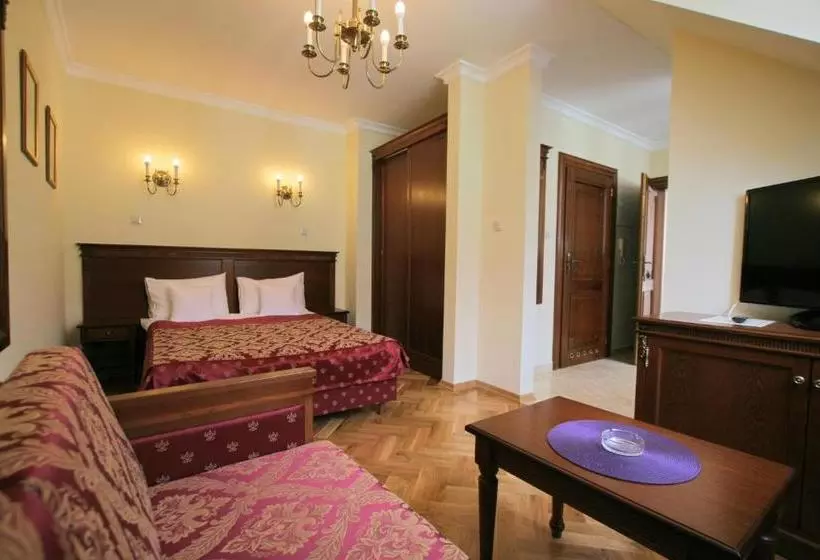 هتل Apartamenty Furta Dominikanska