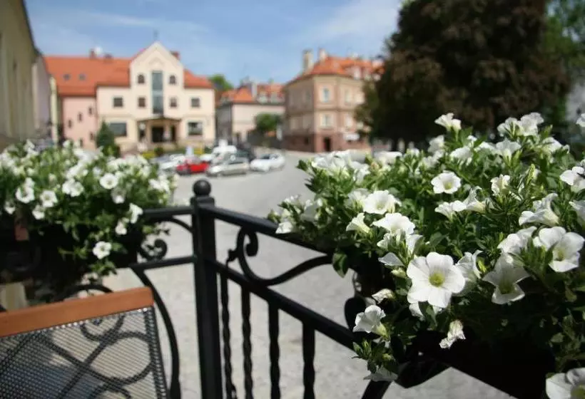 هتل Apartamenty Furta Dominikanska