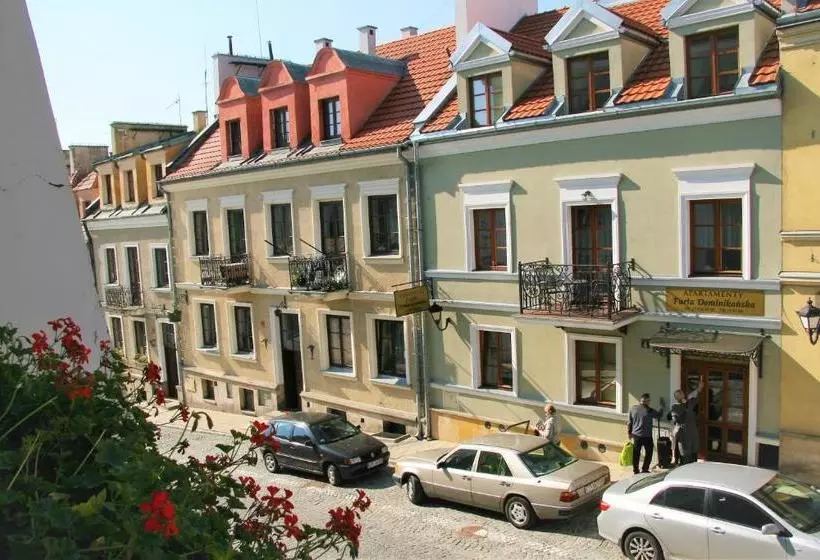 هتل Apartamenty Furta Dominikanska