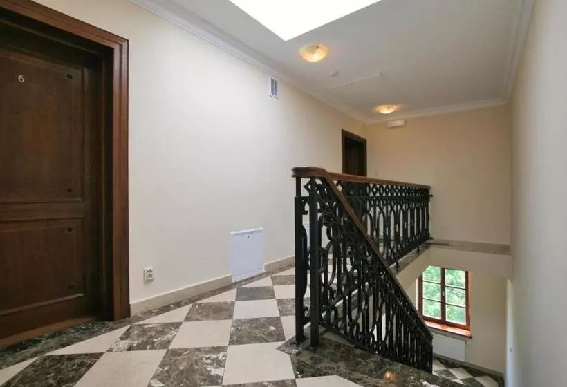 هتل Apartamenty Furta Dominikanska