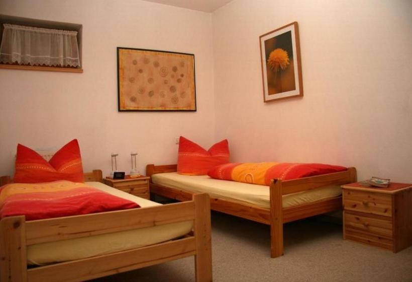 בית מלון כפרי Appartement Monika Steber