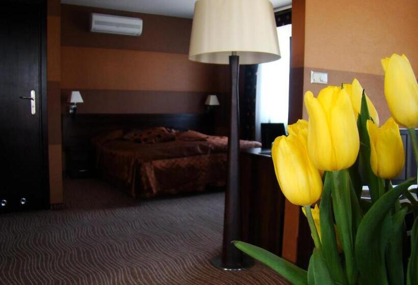 فندق Azalia & Spa