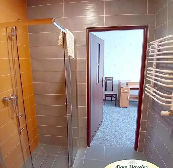 Hotelli Dom Weselny Zielony Zakątek