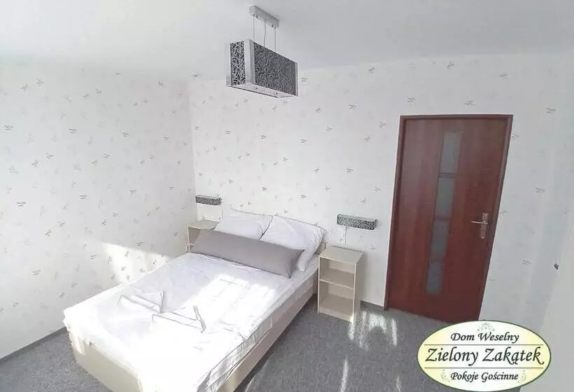 Hotelli Dom Weselny Zielony Zakątek