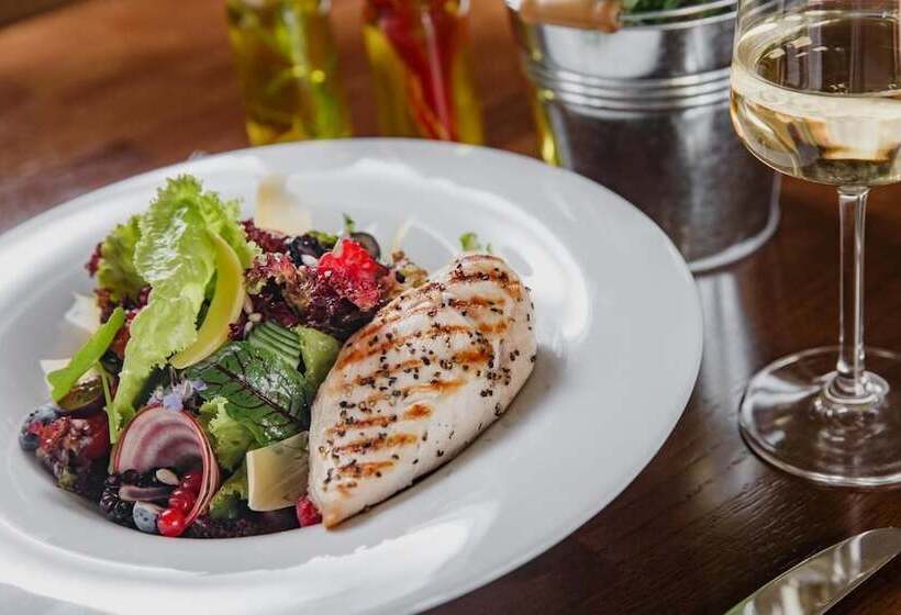 בית מלון כפרי Dwor Choiny