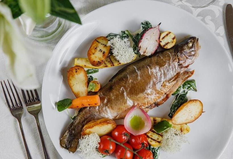 בית מלון כפרי Dwor Choiny