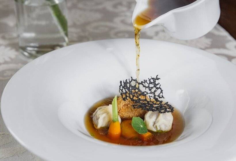 בית מלון כפרי Dwor Choiny