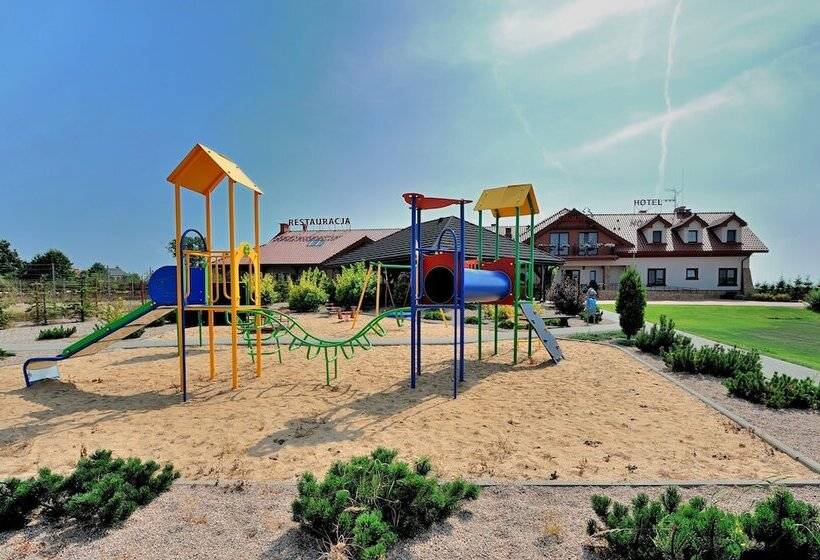 בית מלון כפרי Dwor Choiny