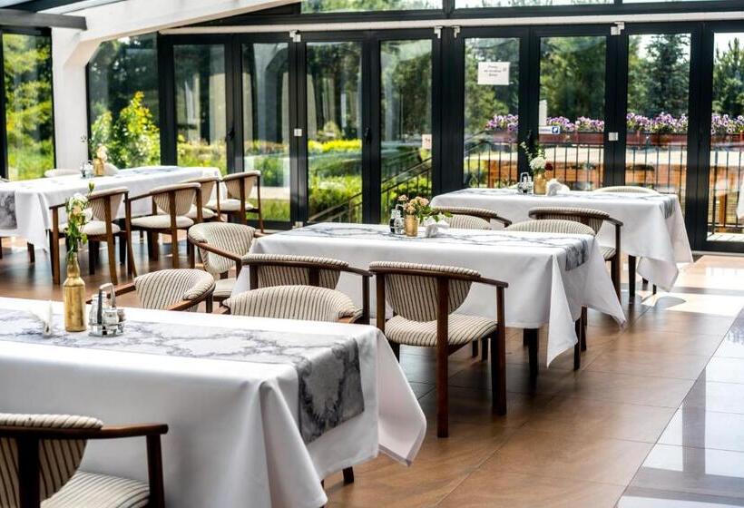 酒店 Dworek Helena