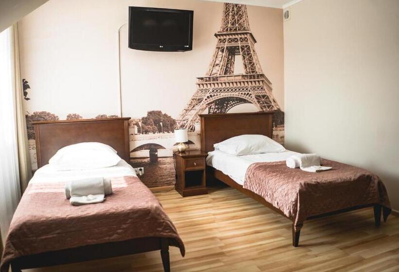 酒店 Dworek Helena