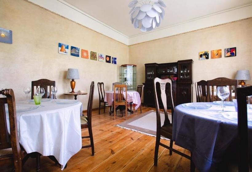 فندق Dwãƒæ’ã‚â³r Podstolice