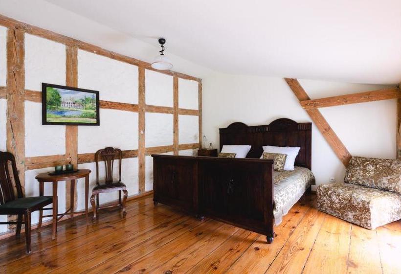 فندق Dwãƒæ’ã‚â³r Podstolice