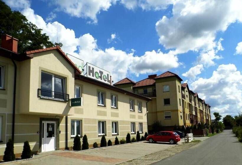 בית מלון כפרי End