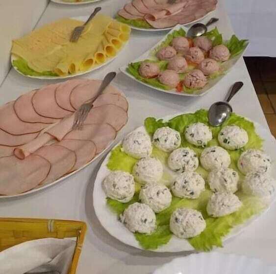 בית מלון כפרי End