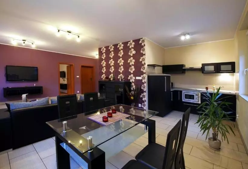 هتل Energo Apartamenty