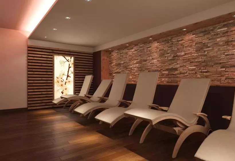 Hotelli Gasthof Pension Luger