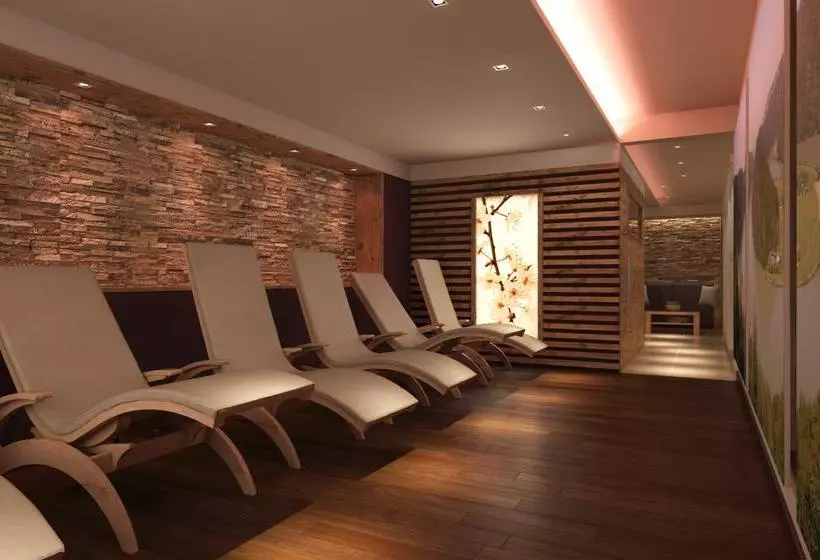 Hotelli Gasthof Pension Luger