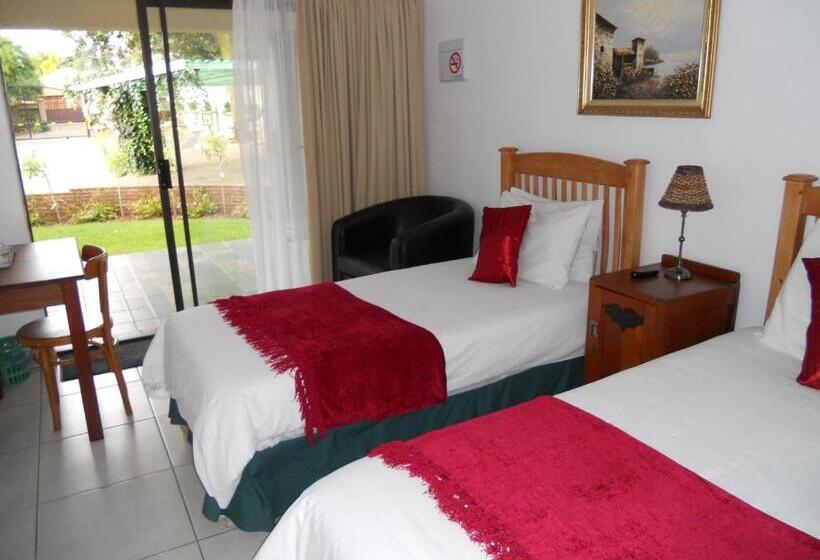 Hotel Homestead Lake Cottage