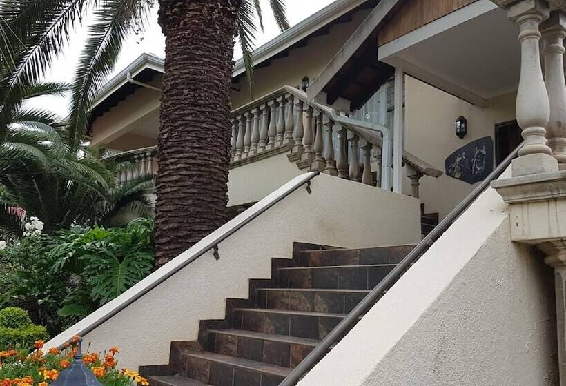 Hotel Homestead Lake Cottage