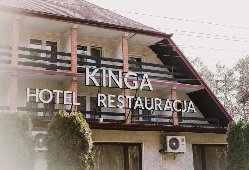 ホテル Kinga