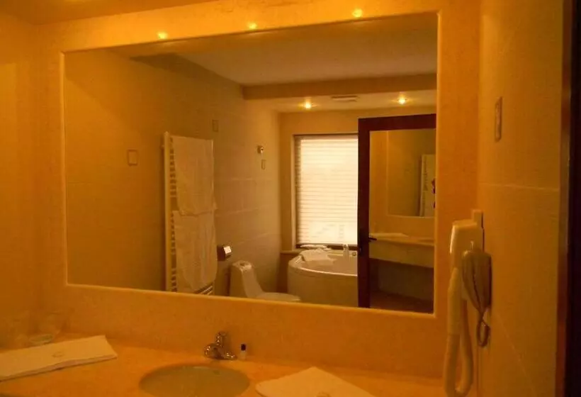 Hotel La Scoica Land