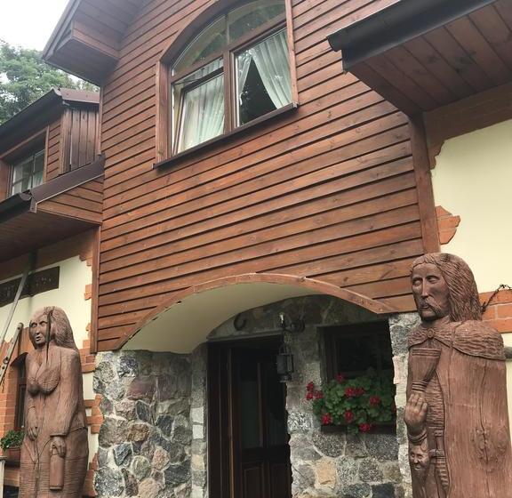 בית מלון כפרי Lisewski Dwór