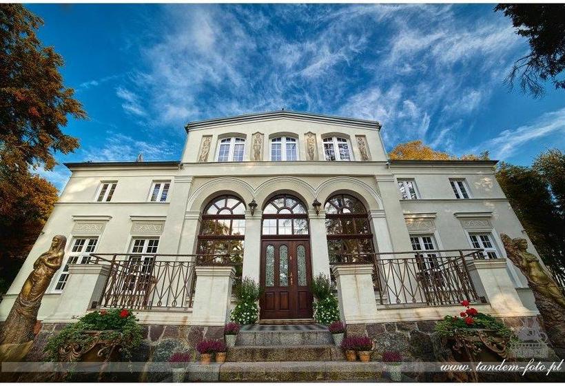 בית מלון כפרי Lisewski Dwór