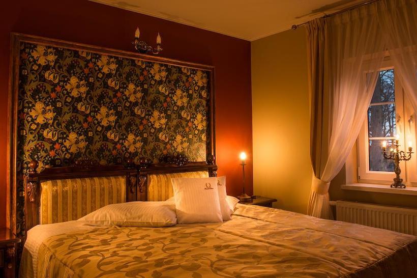 בית מלון כפרי Lisewski Dwór