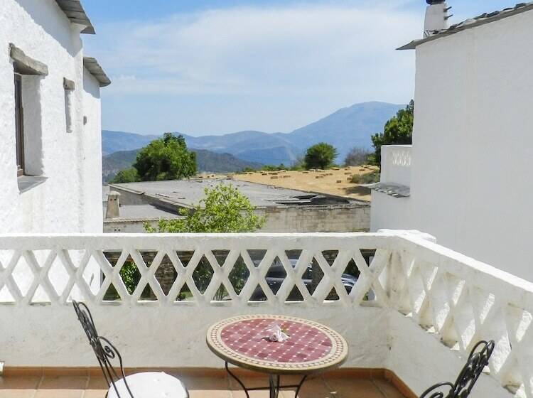 Отель Maravedí