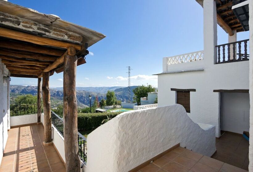 Отель Maravedí