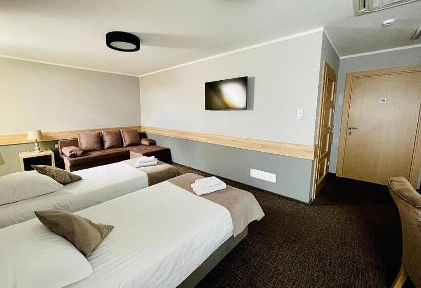 בית מלון כפרי Mużakowski