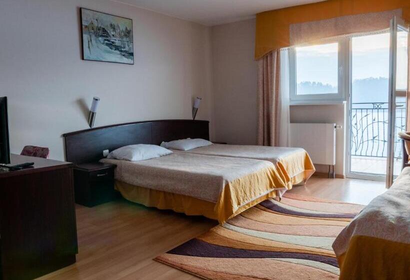 בית מלון כפרי Na Skarpie