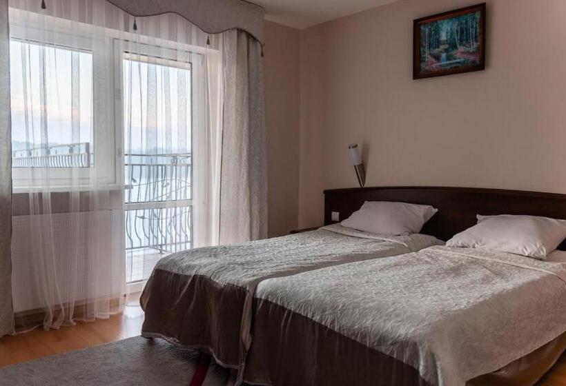 בית מלון כפרי Na Skarpie