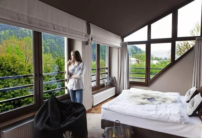 ホテル Piwniczna Spa&conference
