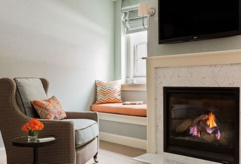 בית מלון כפרי The Inn At Hastings Park, Relais & Chateaux