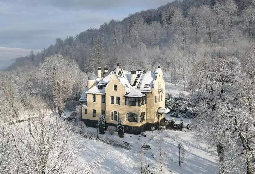 Hotelli Villa Elise Park Pension