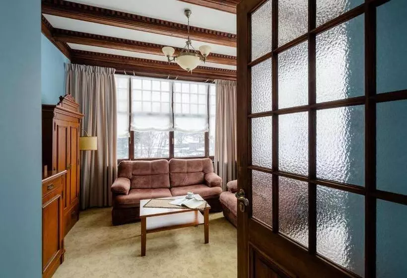 Hotelli Villa Elise Park Pension