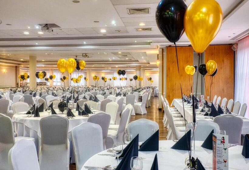 Отель Villa Verde Congress & Spa