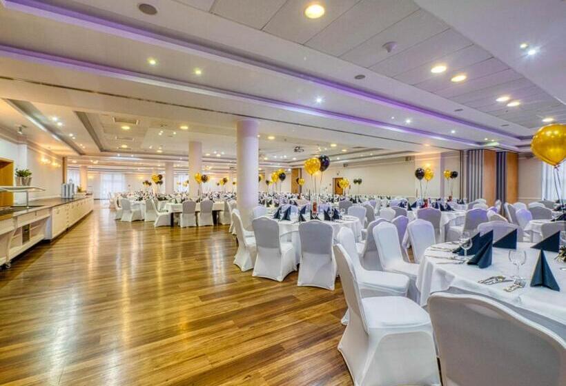 Отель Villa Verde Congress & Spa