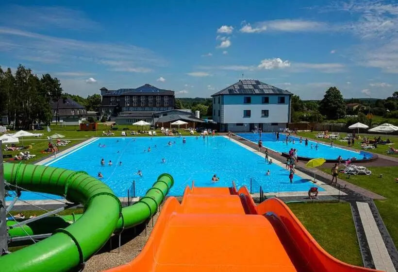 ホテル Villa Verde Congress & Spa