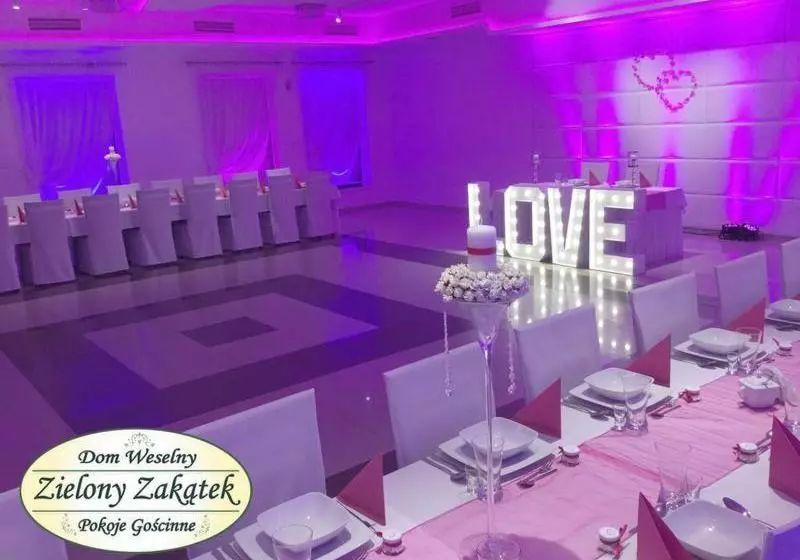 Hotelli Dom Weselny Zielony Zakątek