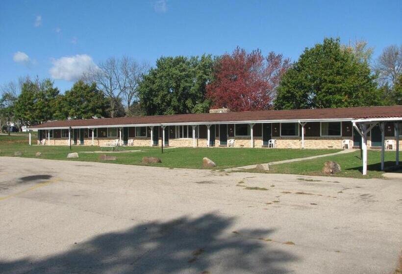 Spinning Wheel Motel