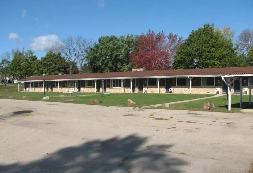 Spinning Wheel Motel