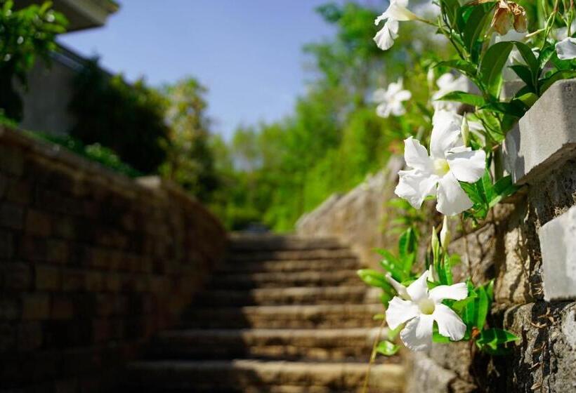 Bangnu Greenery Resort