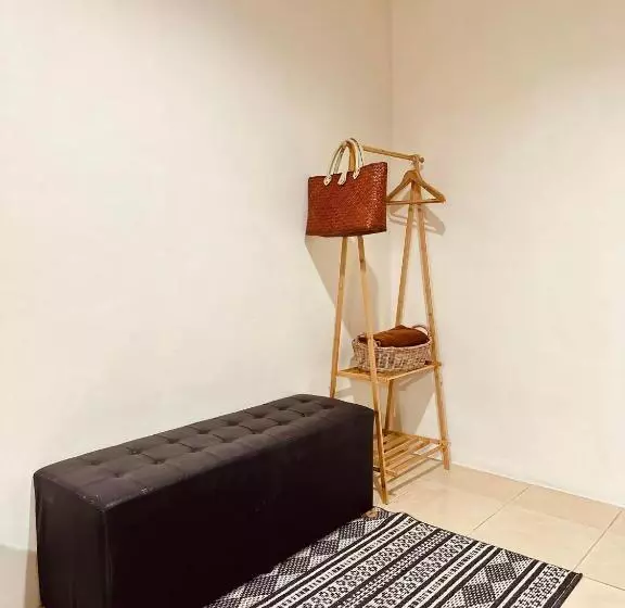 ベッドアンドブレックファースト Sampheenong