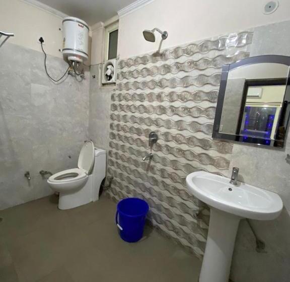 هتل Ananta Inn By Wb Inn