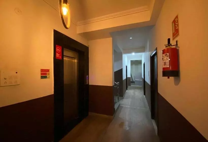 Hotelli Ananta Inn By Wb Inn