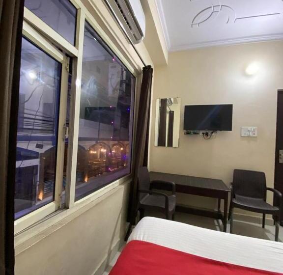 هتل Ananta Inn By Wb Inn